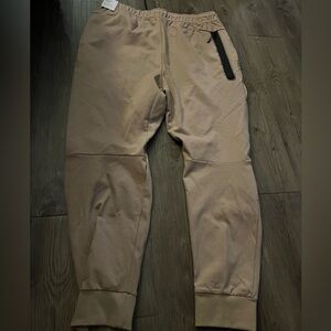 Nike Men's Tan Jogger Pants